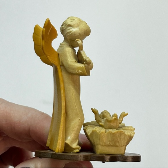 vintage hard plasitc nativity set figurine angel baby jesus made in italy mcm 3” - Picture 6 of 7